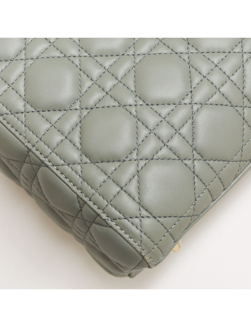 Sac Lady D CHRISTIAN DIOR cuir gris GM