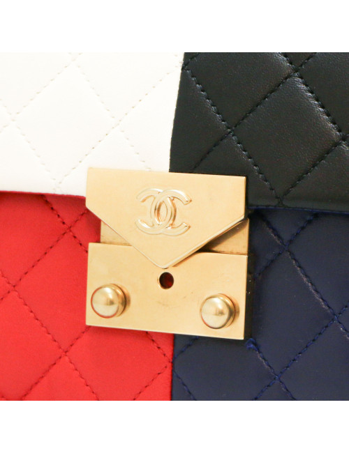 Sac CHANEL cuir d'agneau tricolore