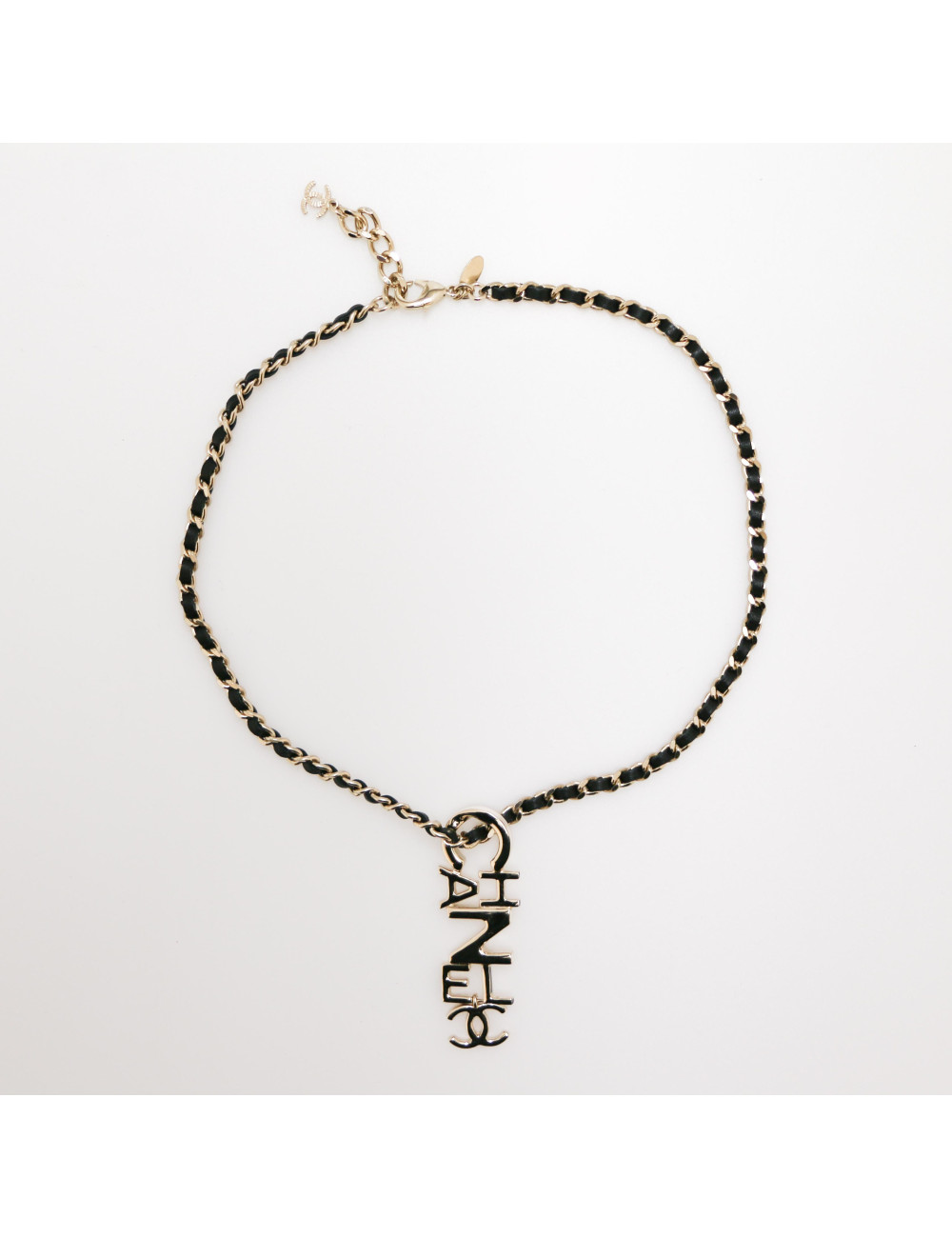Collier CHANEL chaine entrelacée de cuir