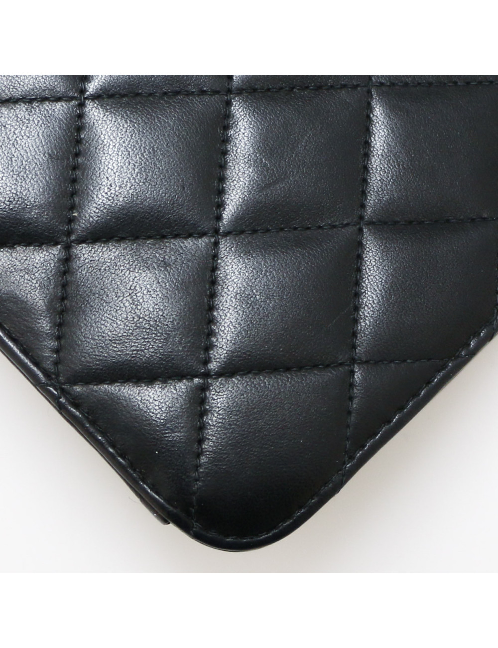 Mini sac CHANEL WOC cuir matelassé noir