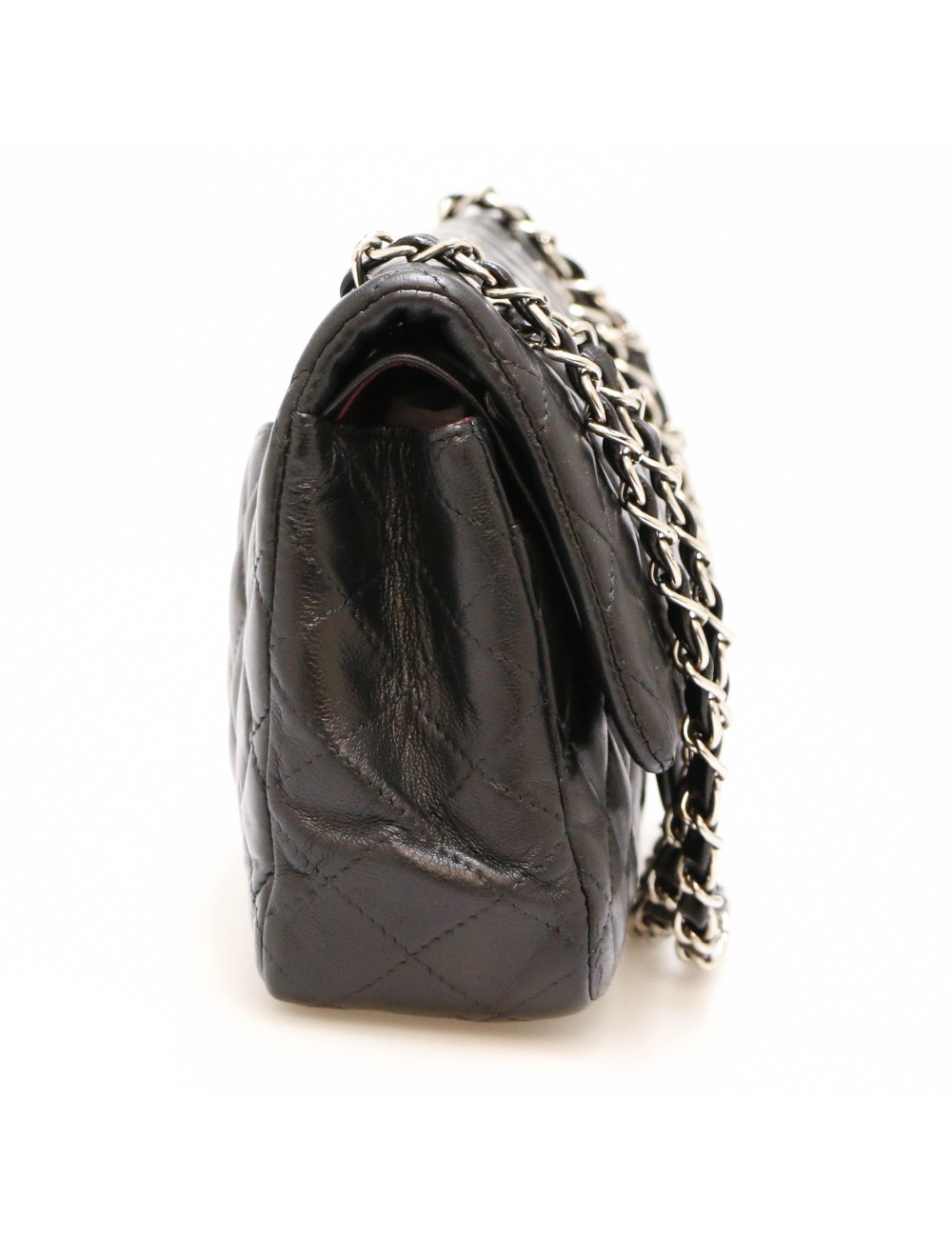 Timeless CHANEL matelassé noir