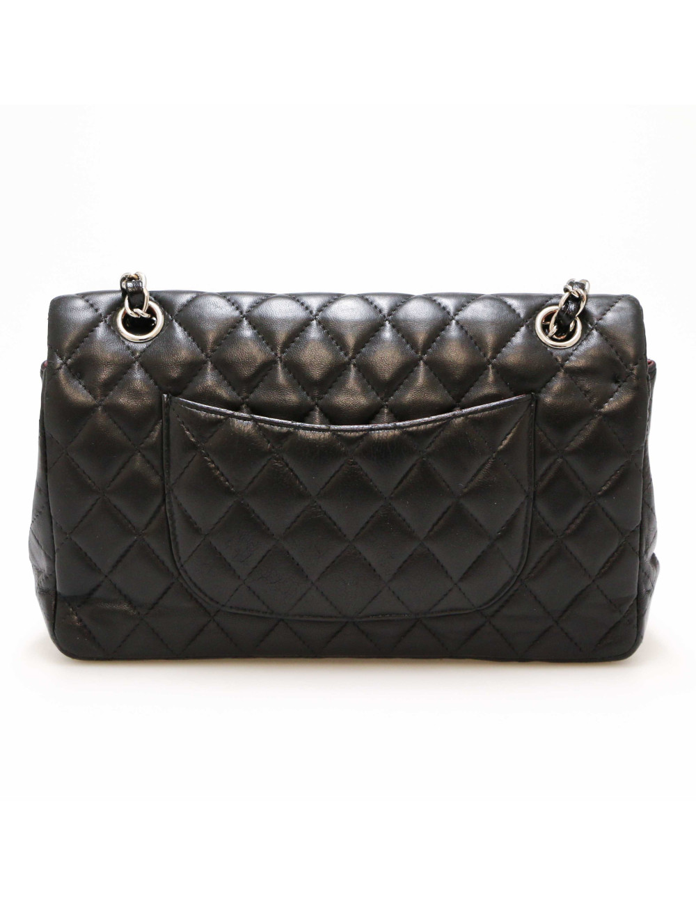 Timeless CHANEL matelassé noir