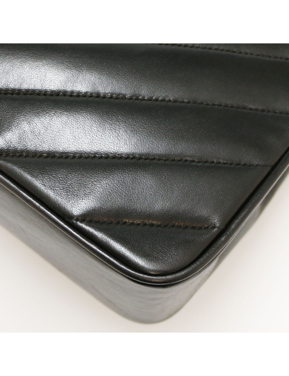 Sac chevron CHANEL vintage