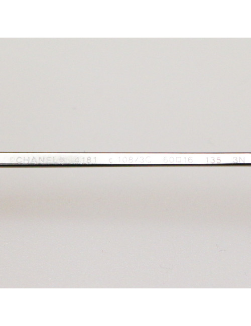 Lunettes de soleil CHANEL