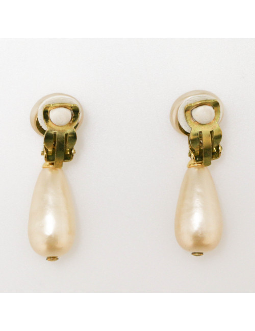 Clips pendants CHANEL nacre