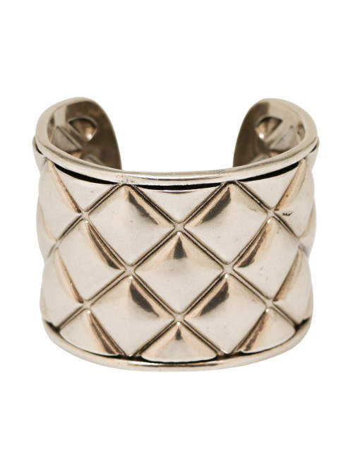 Manchette CHANEL matelassé argent