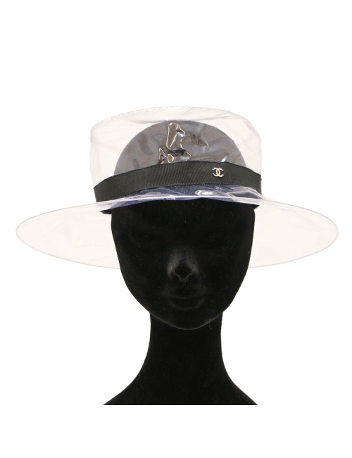 Chapeau CHANEL transparent