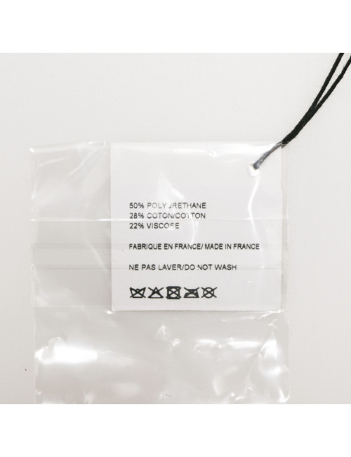 Chapeau CHANEL transparent