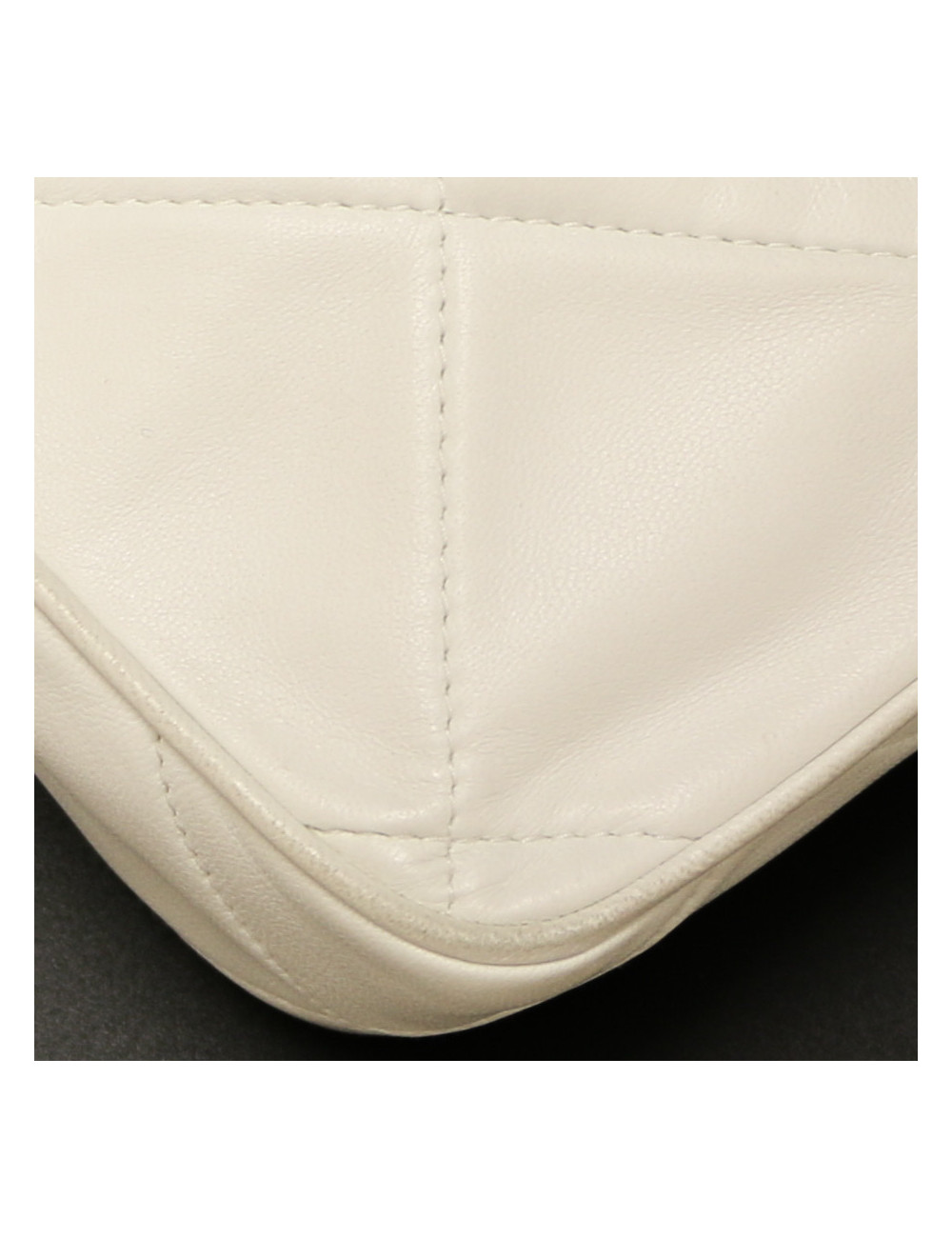 Camera blanc CHANEL vintage