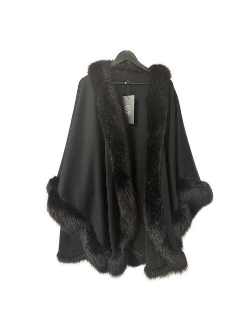 Cape noire jersey gansée de fourrure
