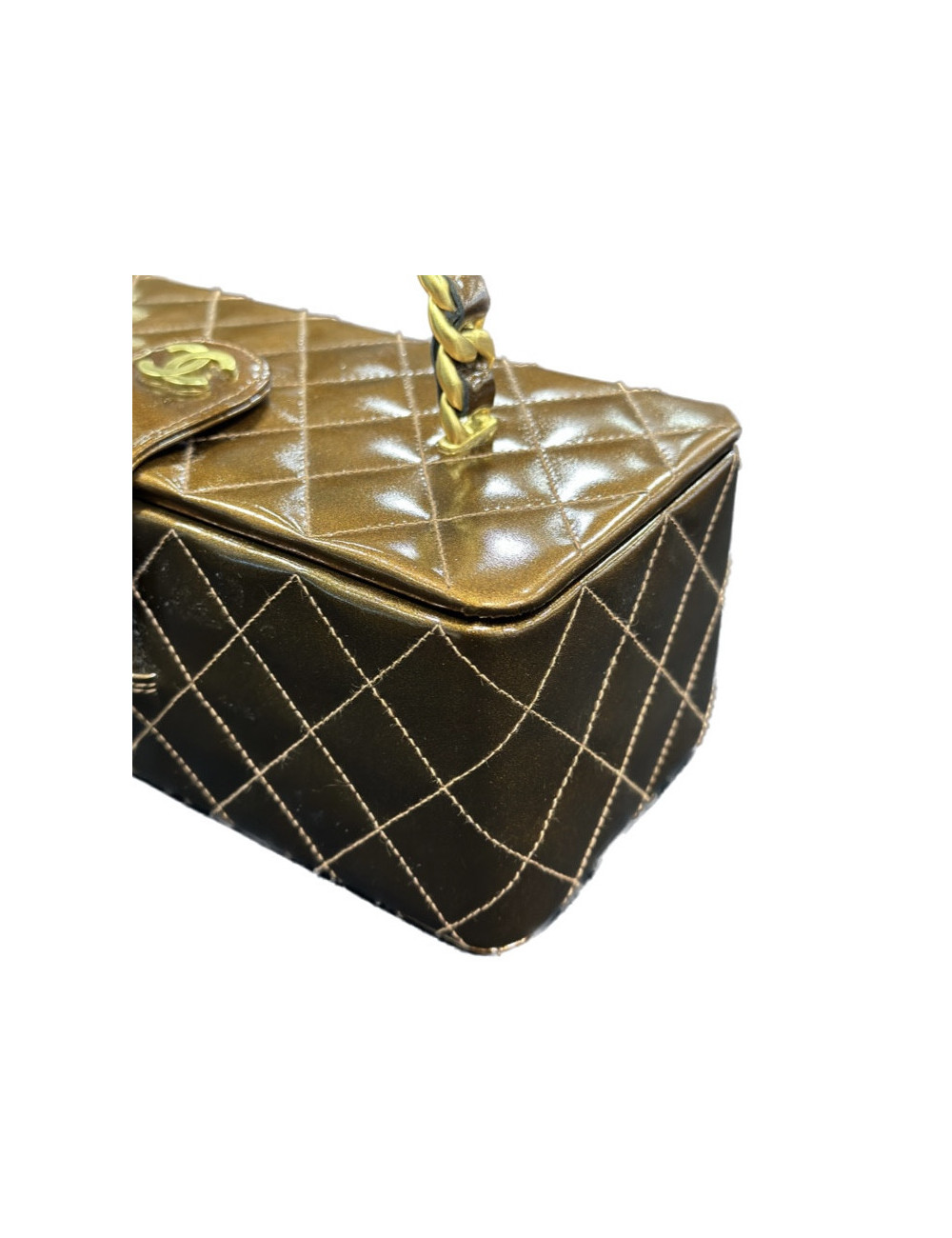 CHANEL Vanity case bronze irisé