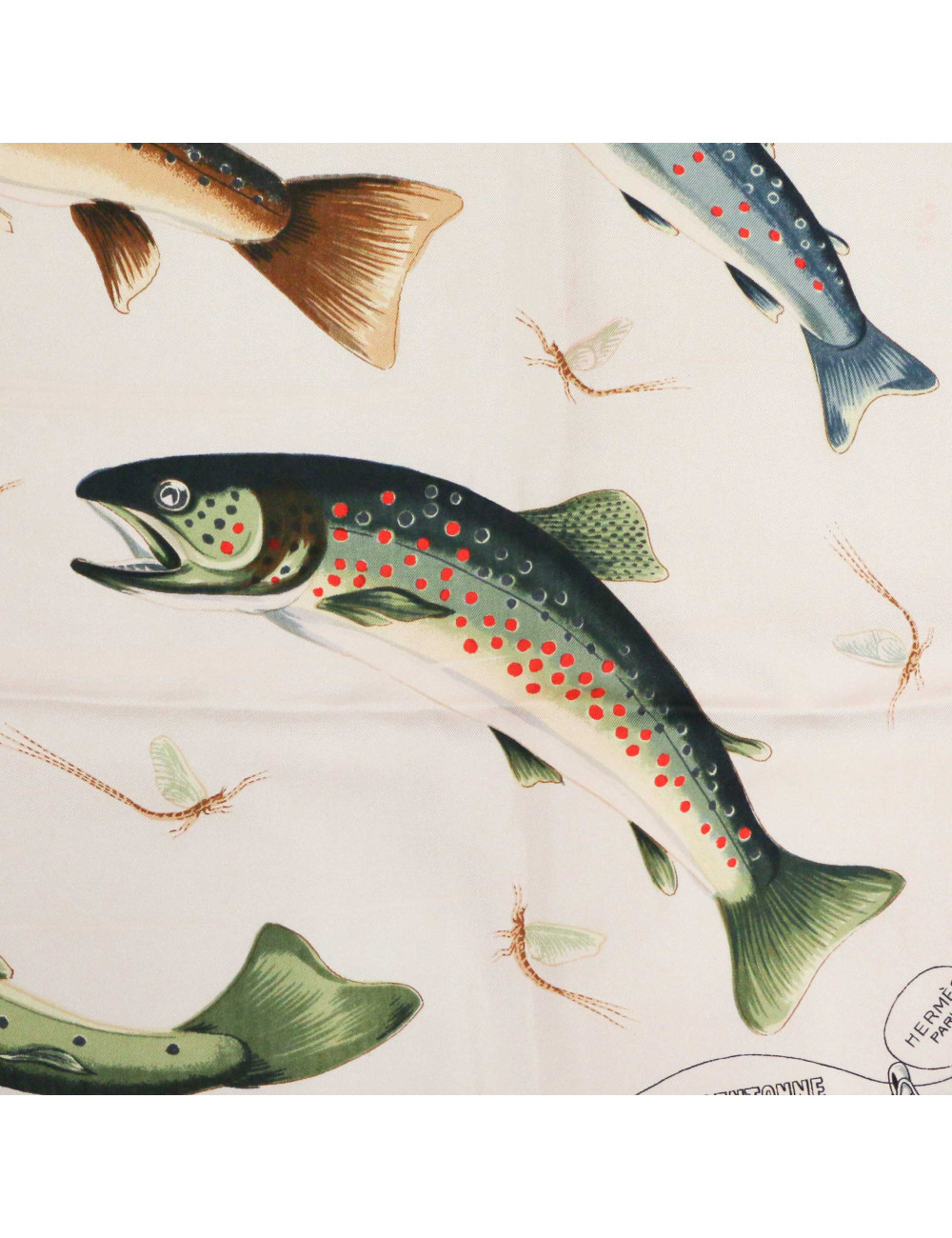 Carré HERMES soie 100 %