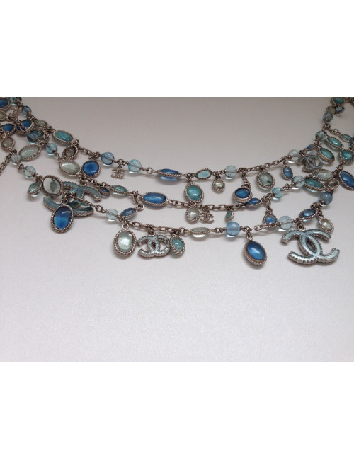 Ceinture sautoir CHANEL en pâte de verre bleu dégradé