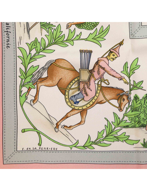 Carré HERMES Costumes Civils rose