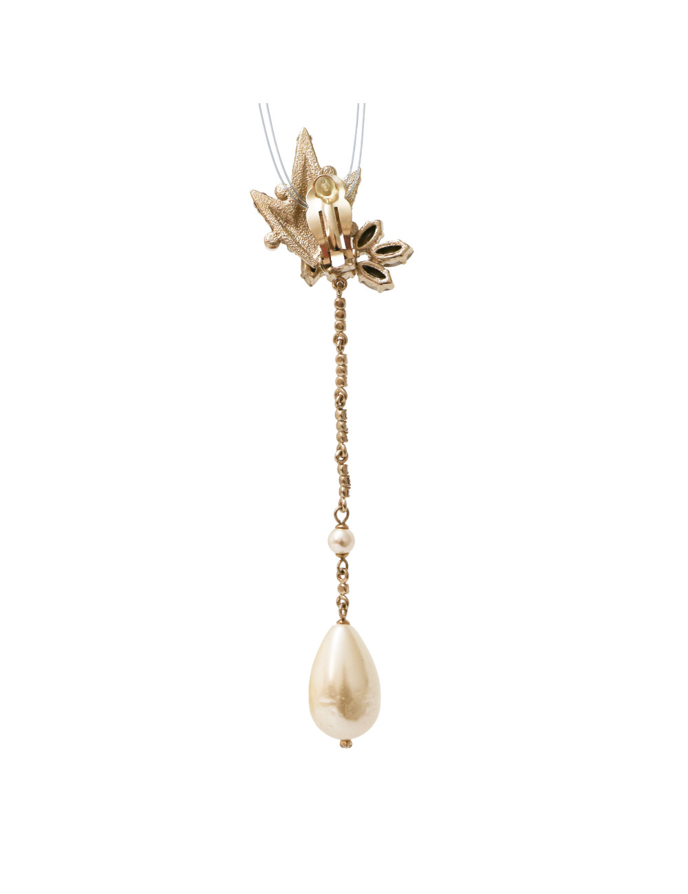 Solitaire dangling pearl clip-on earring