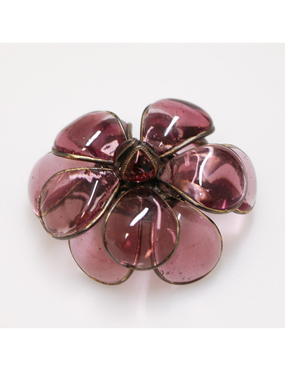 Broche camélia MARGUERITE DE VALOIS améthyste