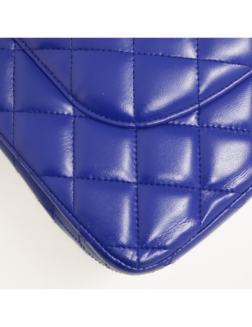 CHANEL lambskin  Jumbo bag