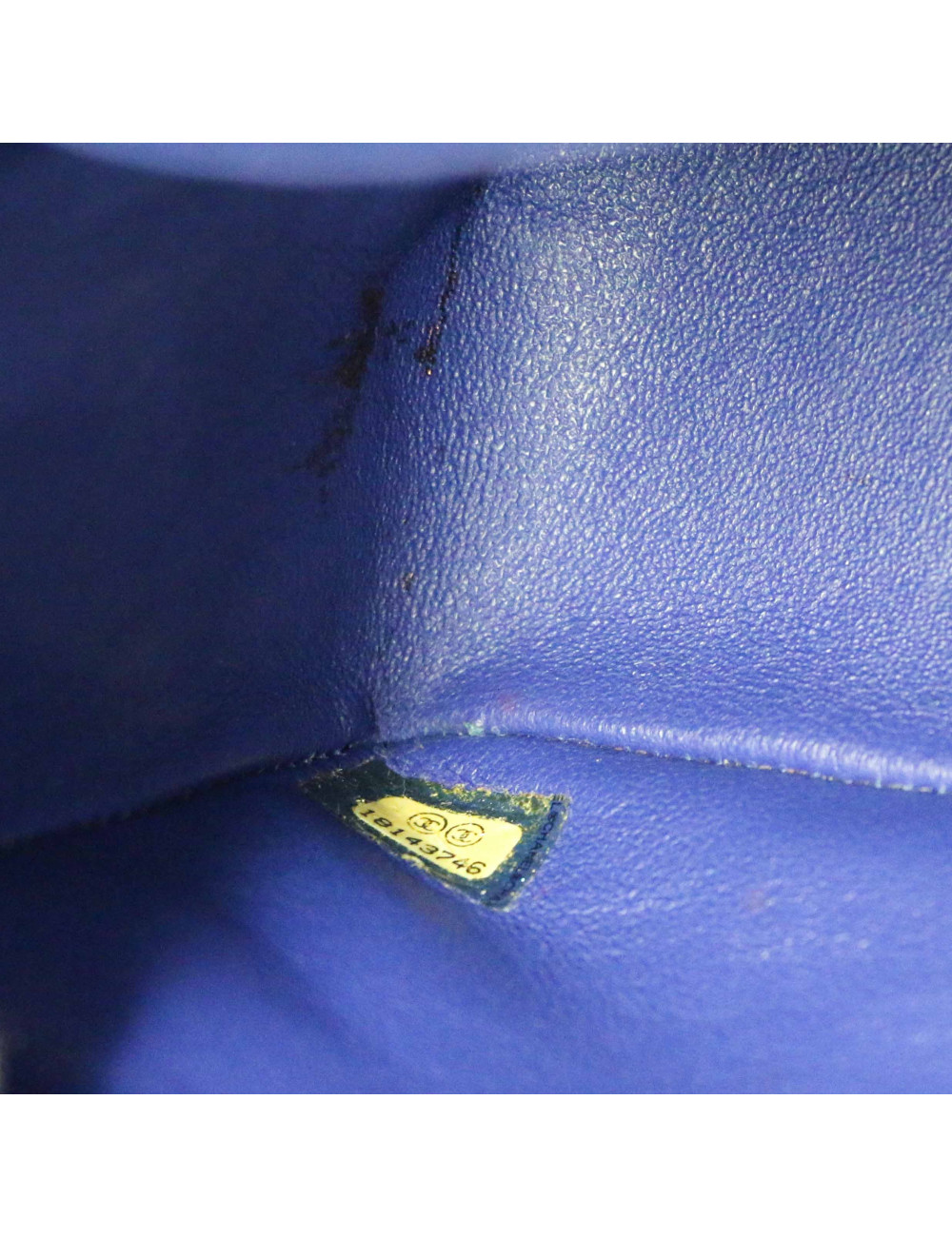 CHANEL lambskin  Jumbo bag