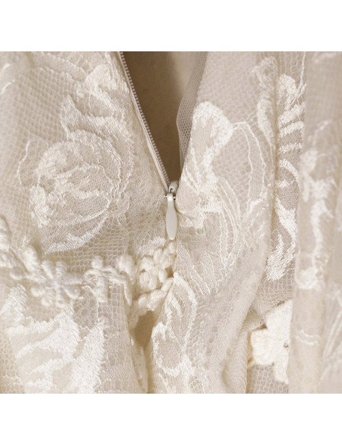 GIAMBATTISTA VALLI haute couture white lace dress