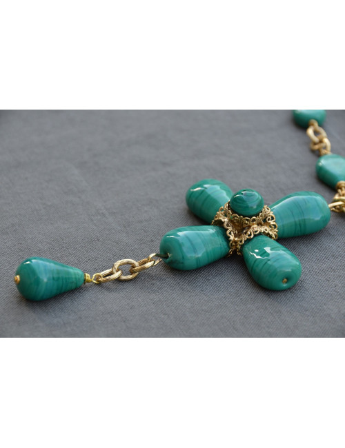 Collier Croix MARGUERITE DE VALOIS pâte de verre vert jade