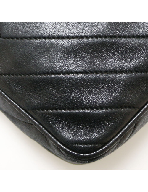 Caméra CHANEL chevron noir
