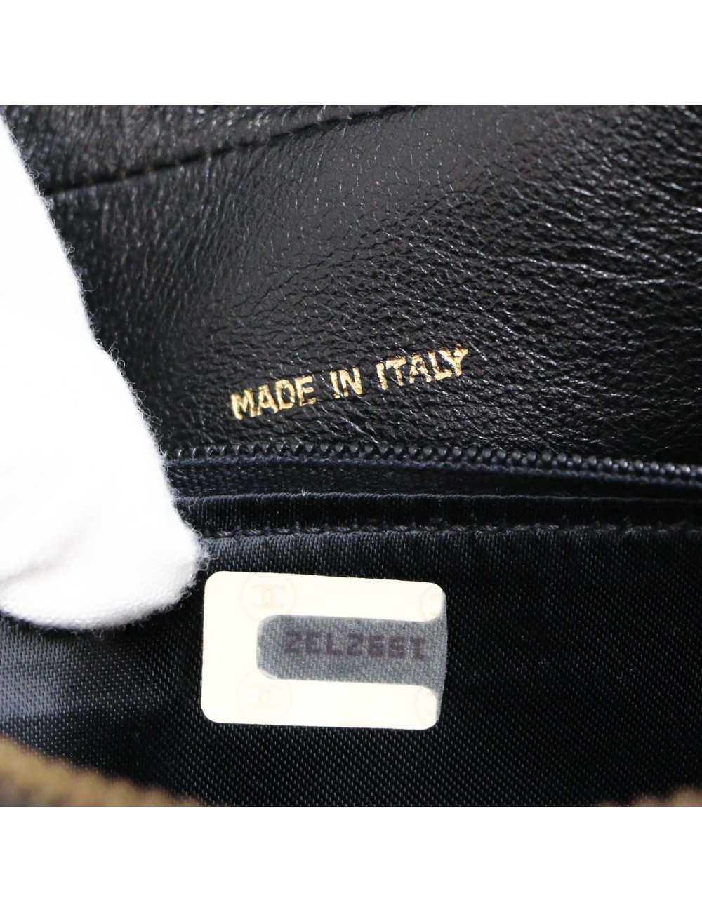 Caméra CHANEL chevron noir