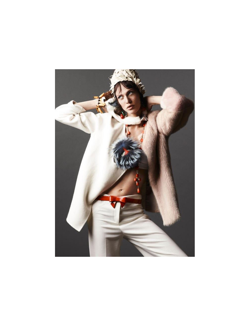 Collier Croix corail MARGUERITE DE VALOIS