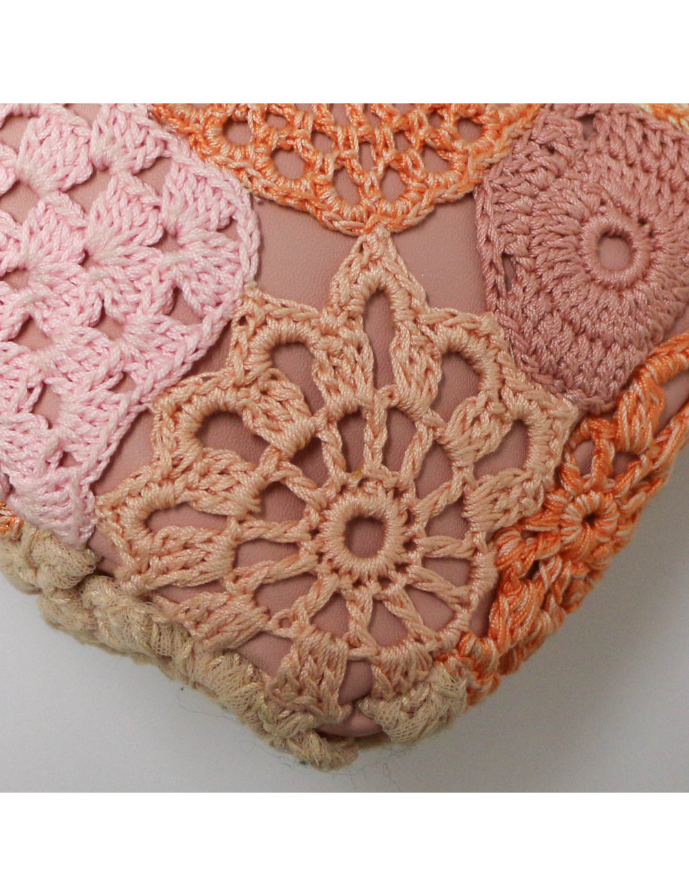 Sac CHANEL crochet rose 