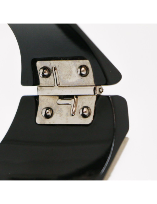 Manchette CHANEL en plexi noir et strass