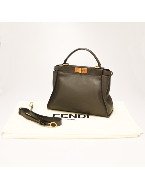 Peekaboo FENDI MM