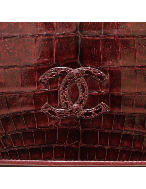 CHANEL Vintage burgundy crocodile bag