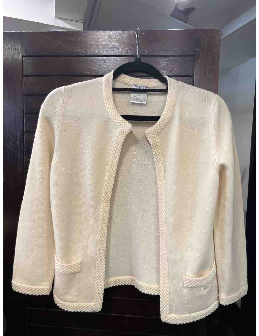 Gilet T 34 CHANEL cachemire écru