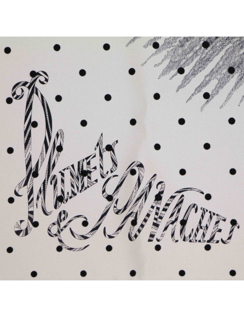 Carré HERMES soie 100 %