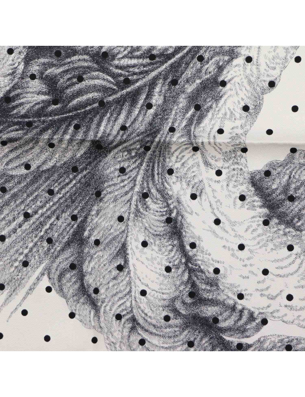 Carré HERMES soie 100 %