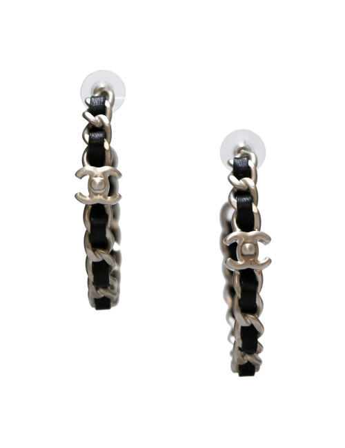 Créoles CHANEL métal entrelacé de cuir noir