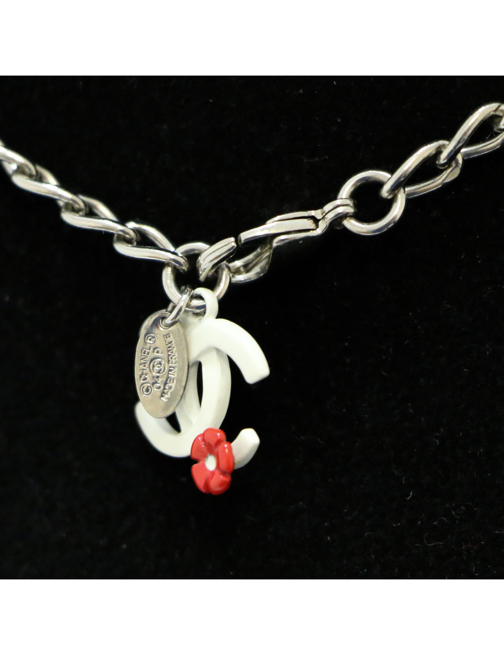 Collier CHANEL camélia rouge