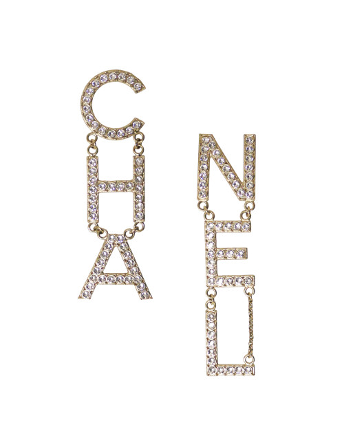 Clous pendants CHANEL C H A N E L