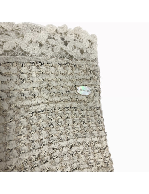 Short CHANEL tweed T38 beige