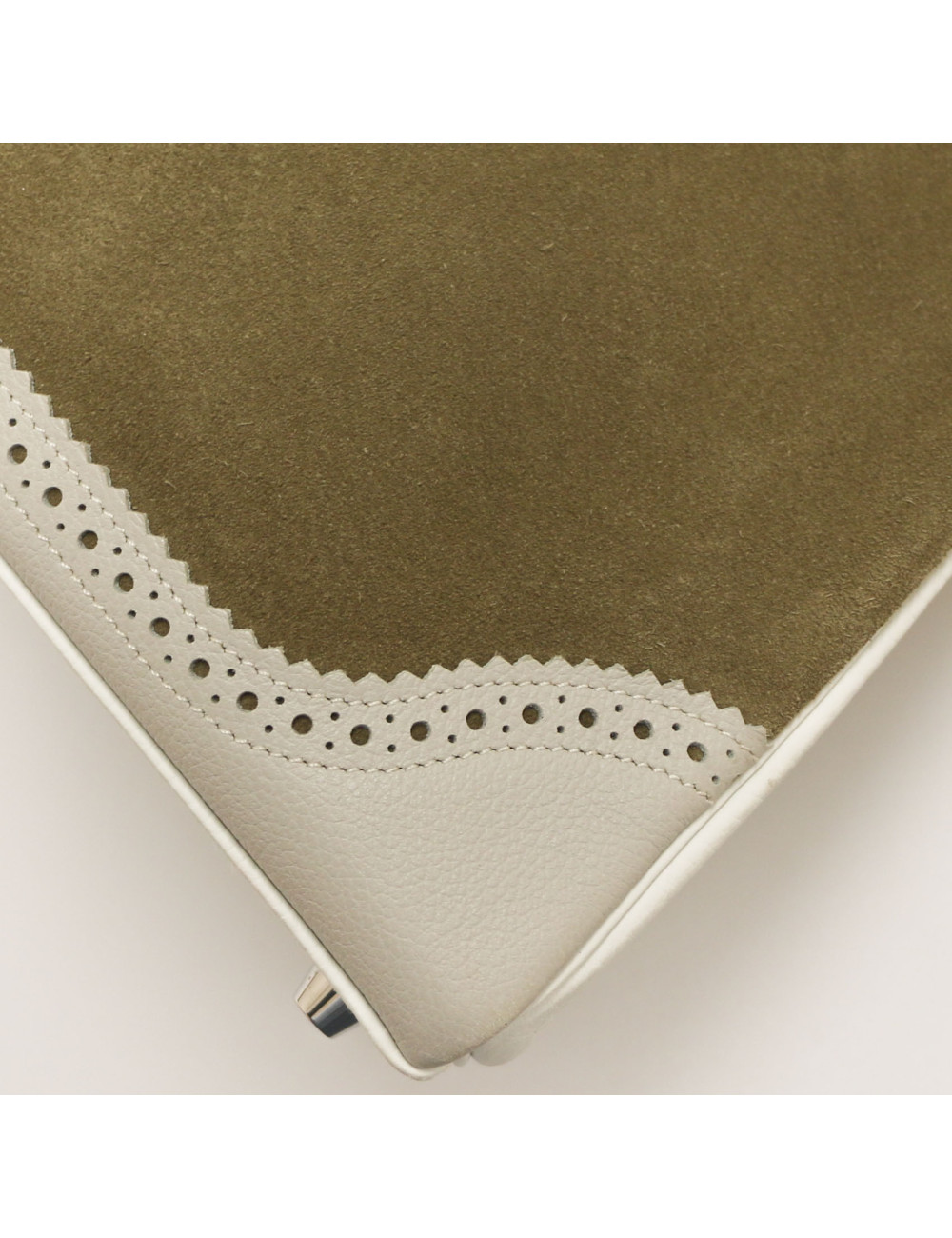 Kelly Ghyllis grizzly doblis 35 HERMES bicolore