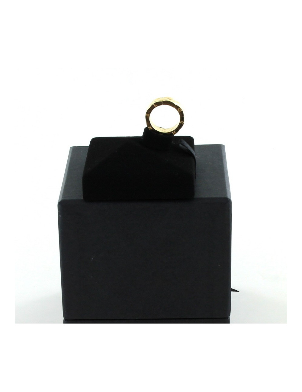 bague chanel matelassée en or jaune t49