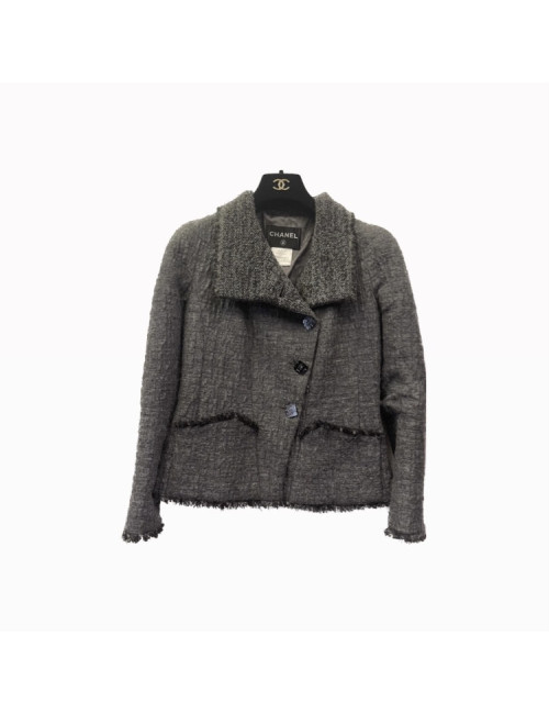 Veste T36 CHANEL en tweed gris foncé avec deux boutons  sur le devant