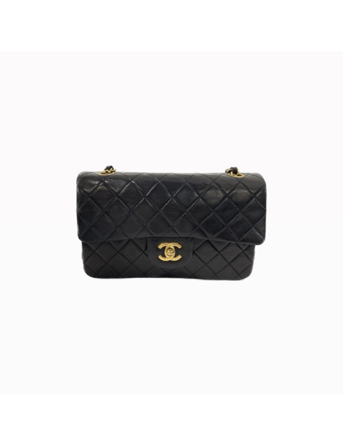 Timeless small CHANEL noir