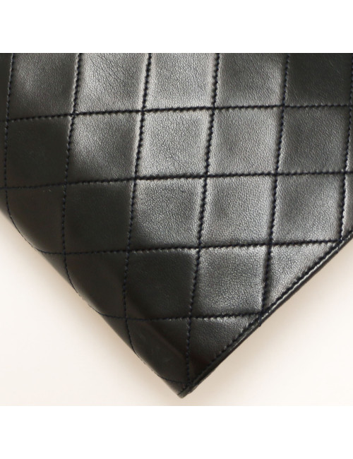 Sac CHANEL matelassé bleu Vintage