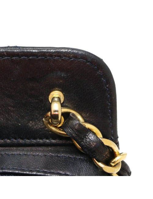 Sac CHANEL matelassé bleu Vintage