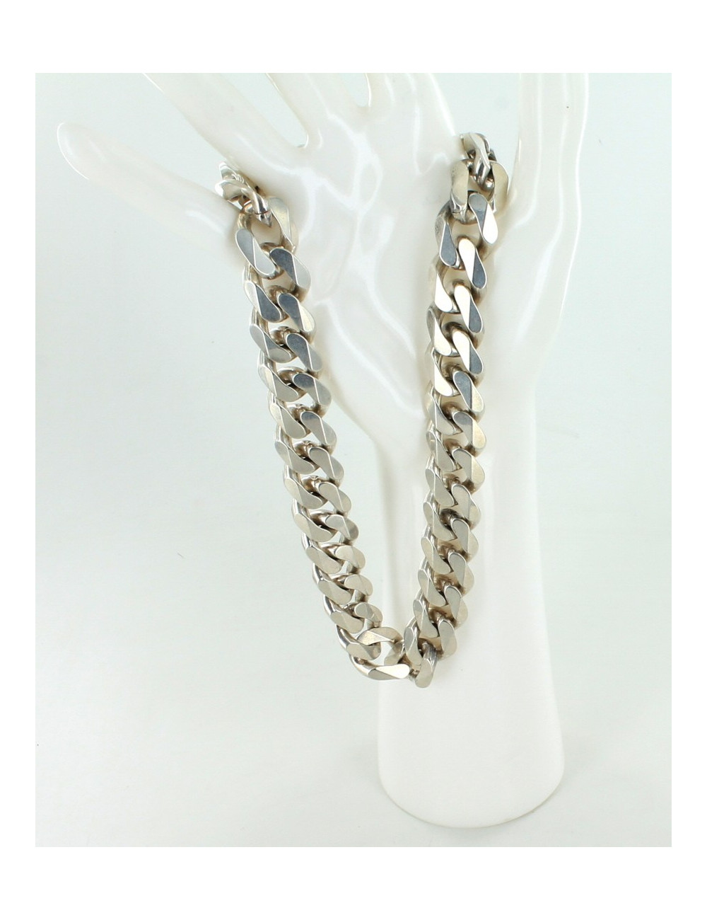 ras de cou NINA RICCI  argent massif