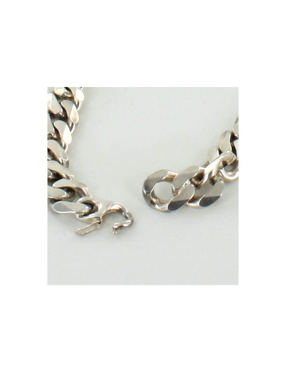 ras de cou NINA RICCI  argent massif