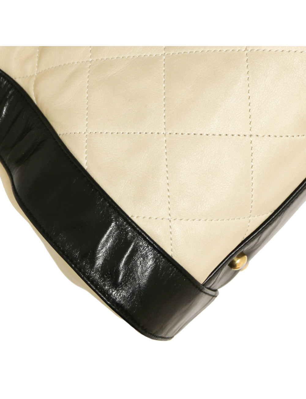 Sac CHANEL beige cuir d'agneau