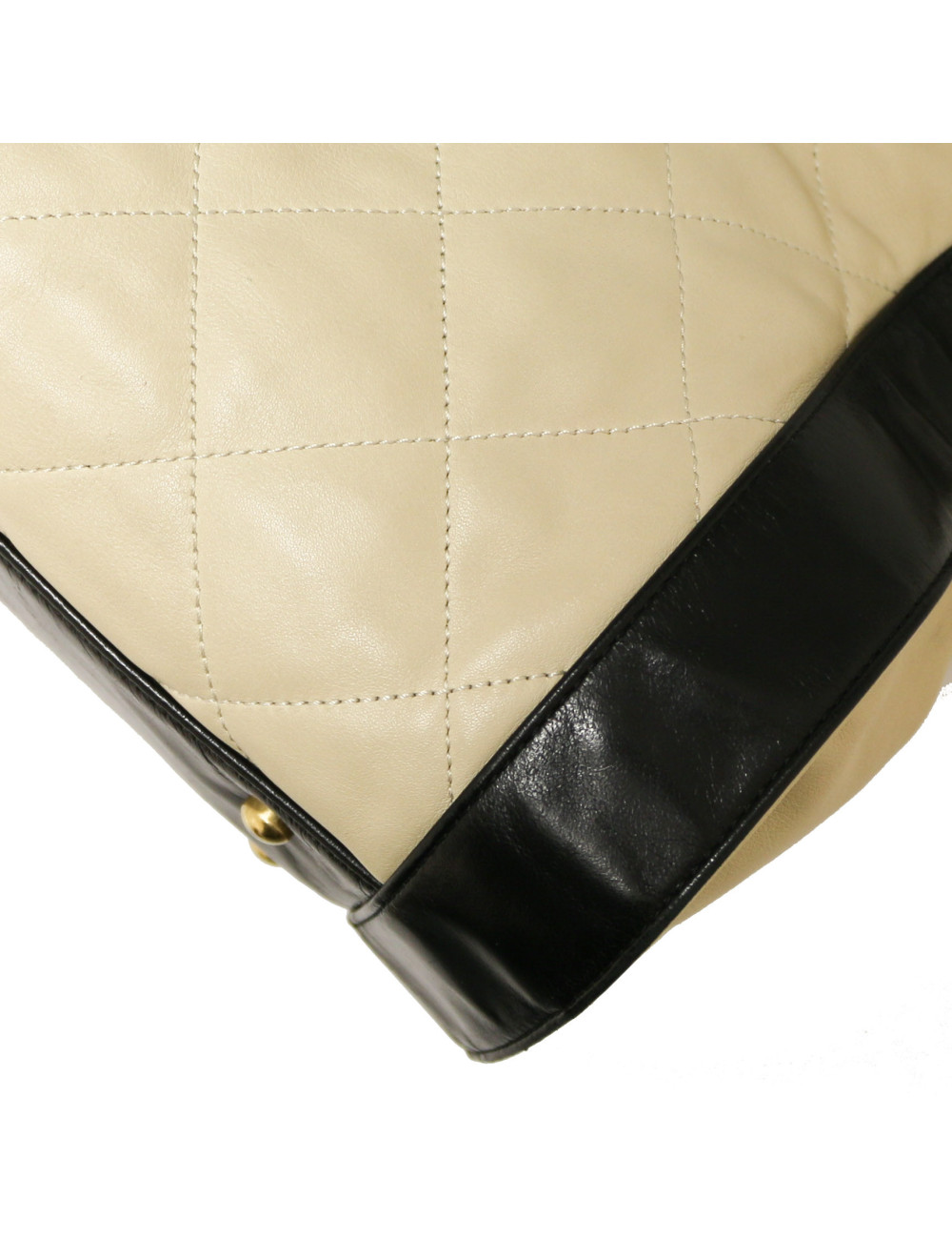 Sac CHANEL beige cuir d'agneau