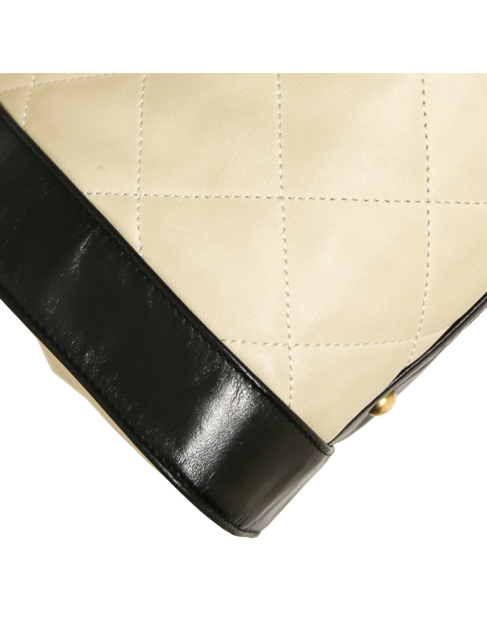 Sac CHANEL beige cuir d'agneau