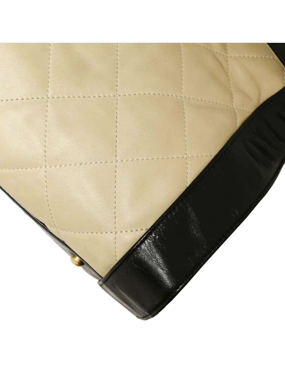 Sac CHANEL beige cuir d'agneau